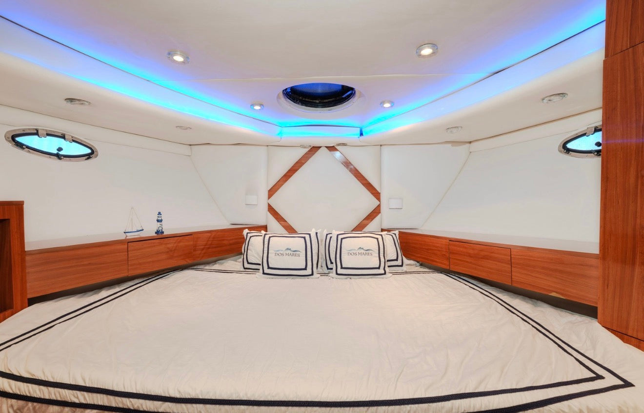 MAXUM 43FT - 15PAX