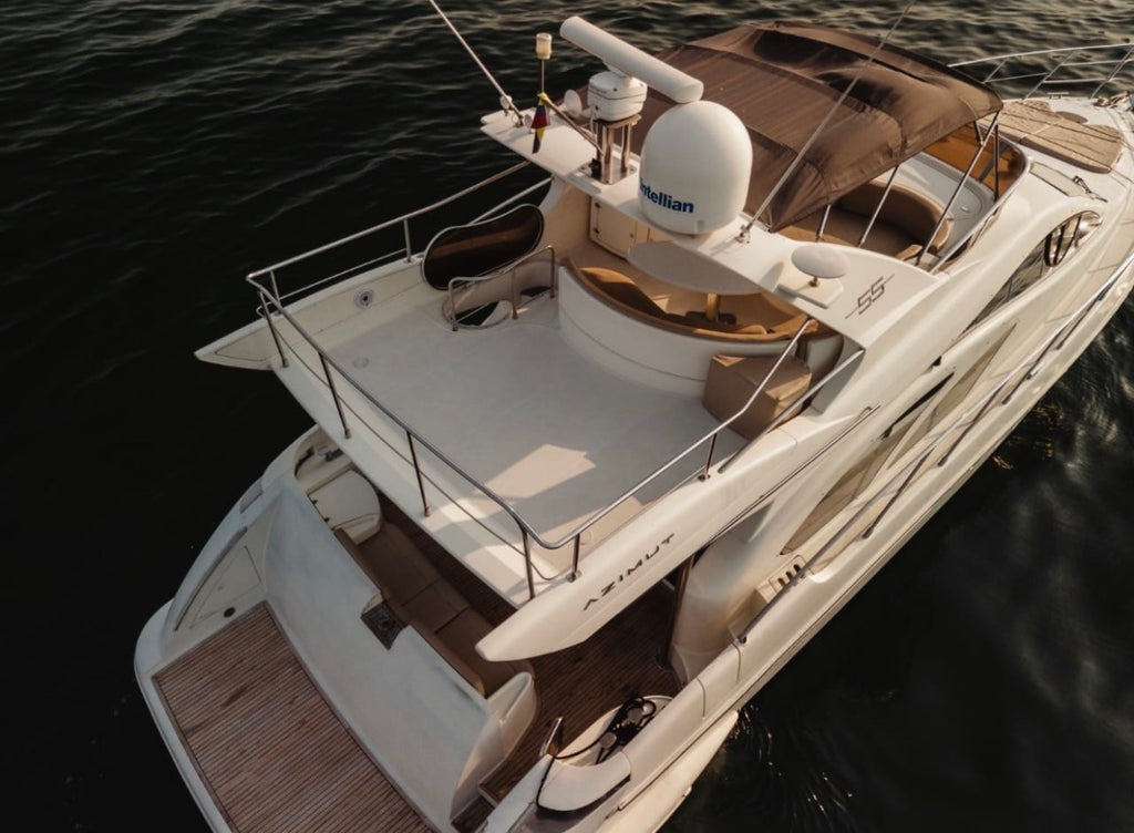 AZIMUT 55FT - 20 PAX