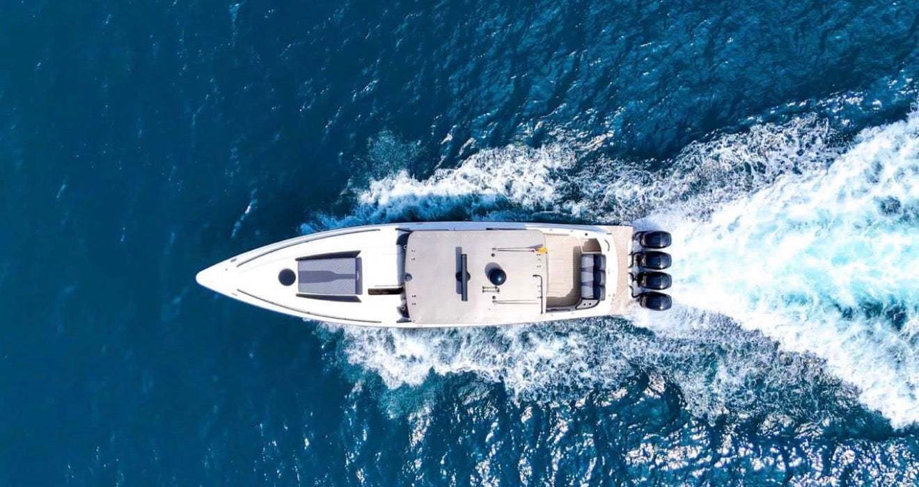 YATE 44FT - 12PAX (FESTIVAL)