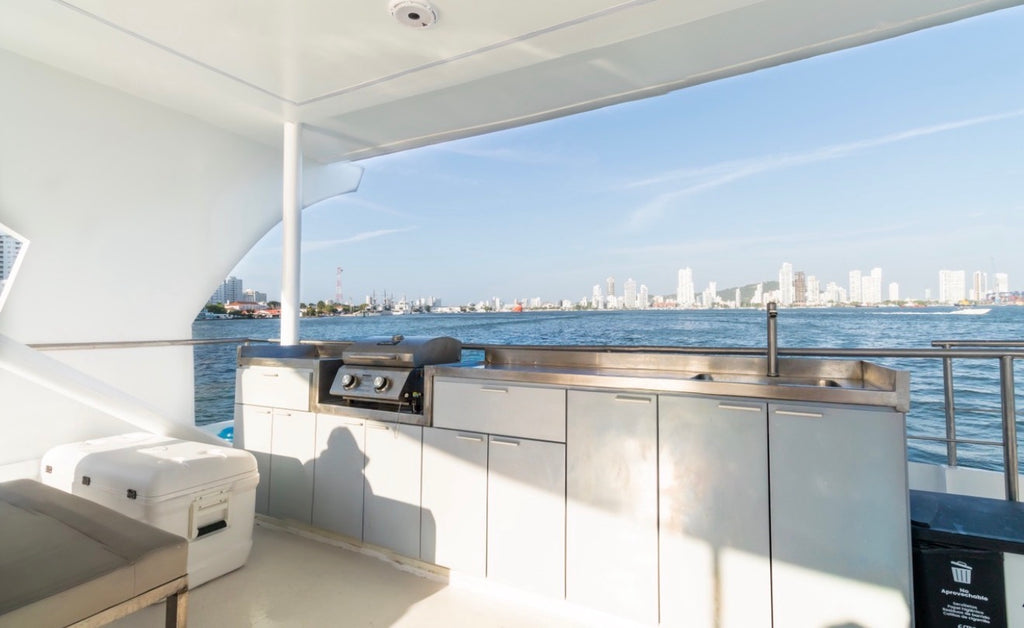 CATAMARAN 61FT - 40PAX