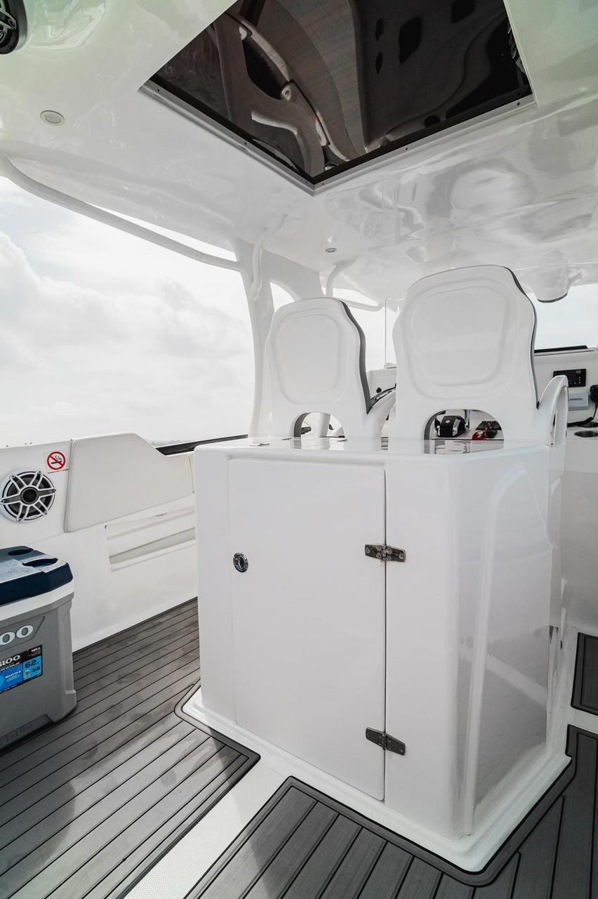 Bote Deportivo Capacidad 20pax