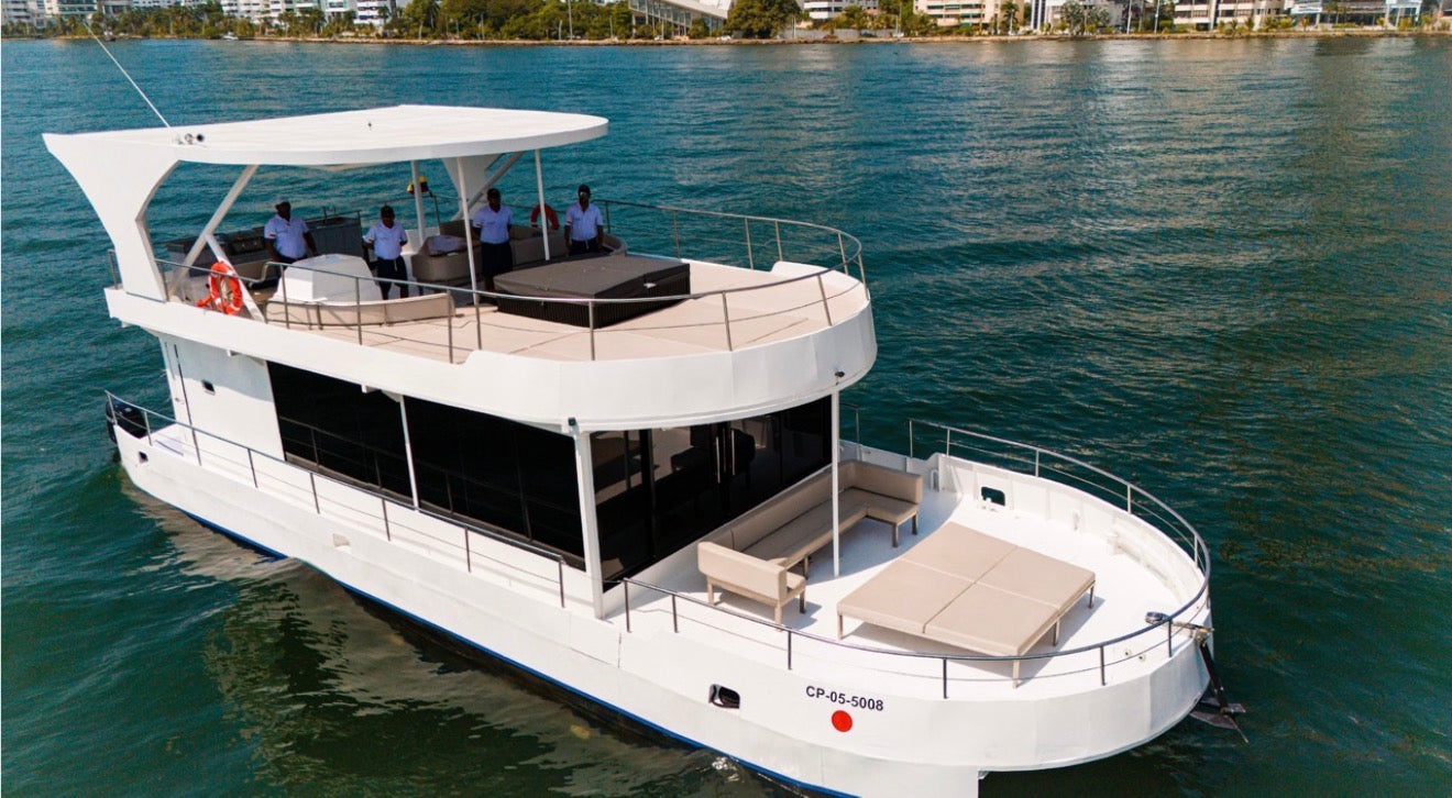CATAMARAN 61FT - 40PAX