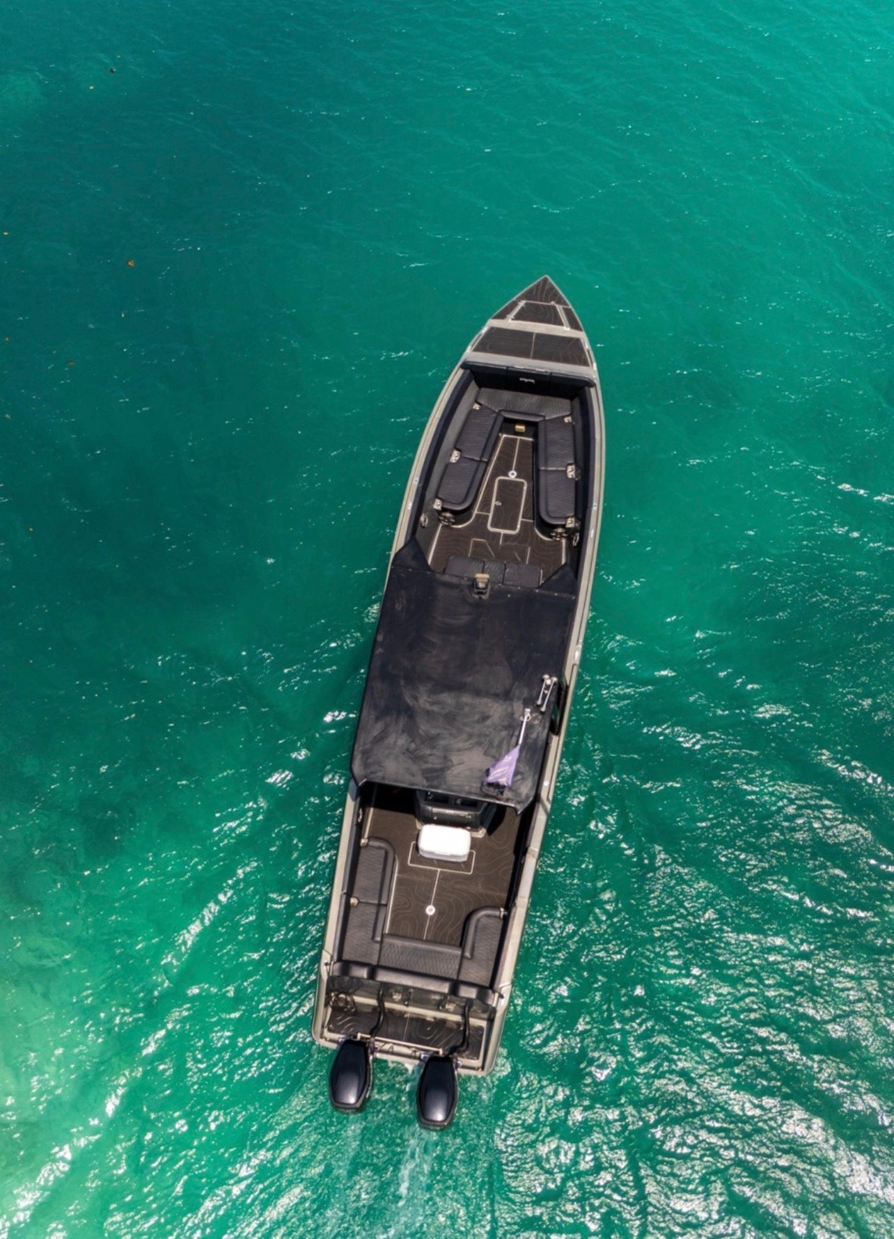 Bote Deportivo 18 pax