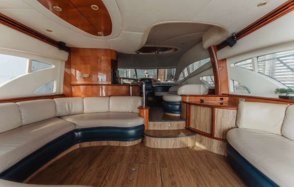 AZIMUT 62FT - 25 PAX