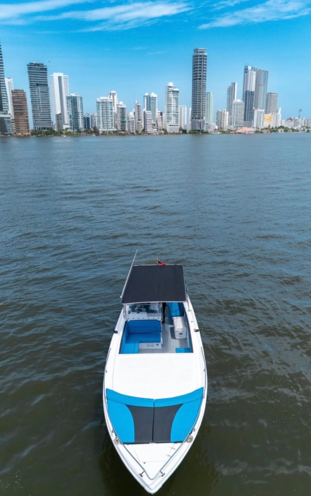 BOTE DEPORTIVO - 21PAX