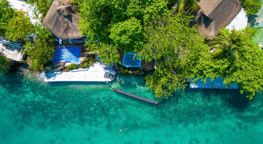 3 ISLAS ( Ibbiza - Bela Beach -
Mulata )