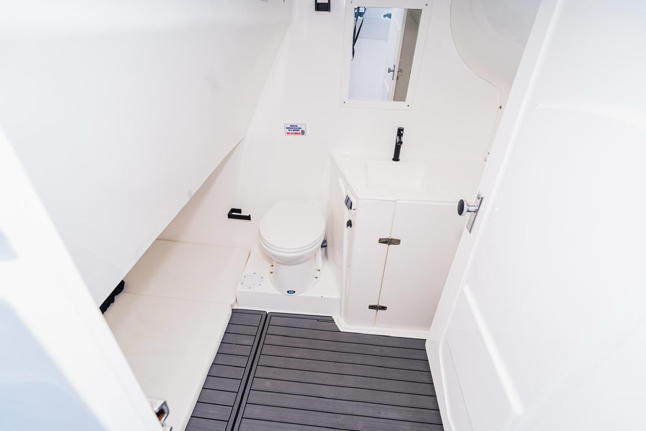 Bote Deportivo Capacidad 20pax