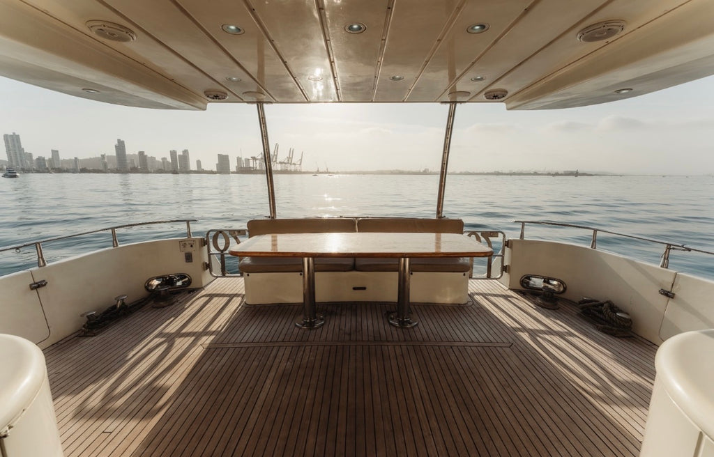AZIMUT 70FT - 30PAX