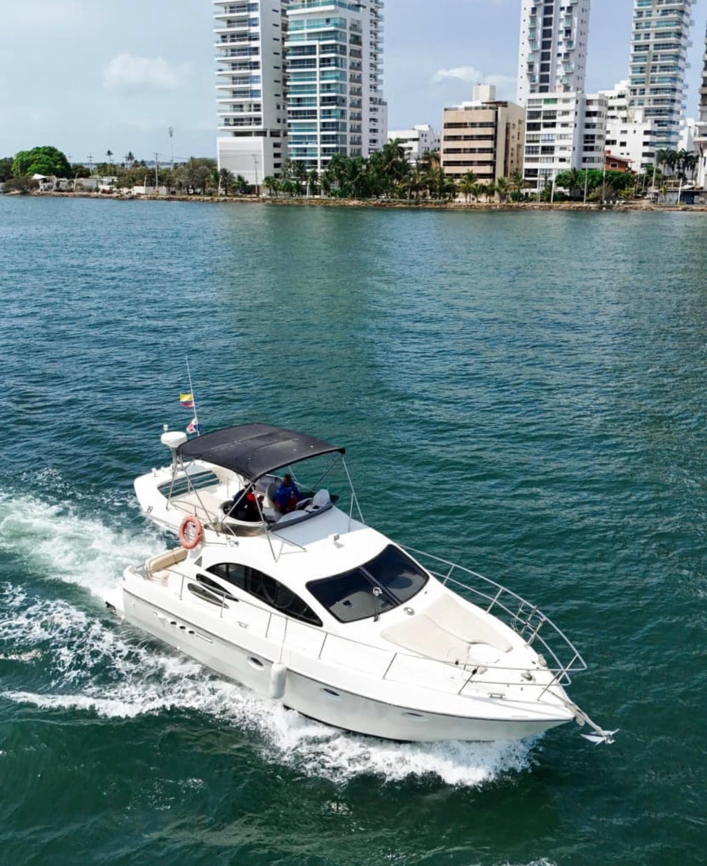 AZIMUT 39FT - 10PAX