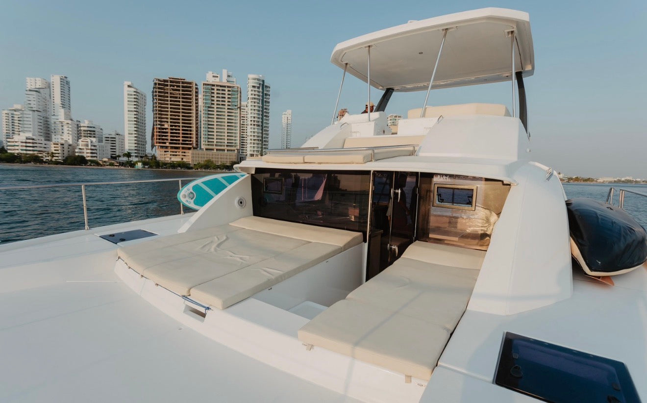 LEOPARD 43 POWERCAT - 25PAX