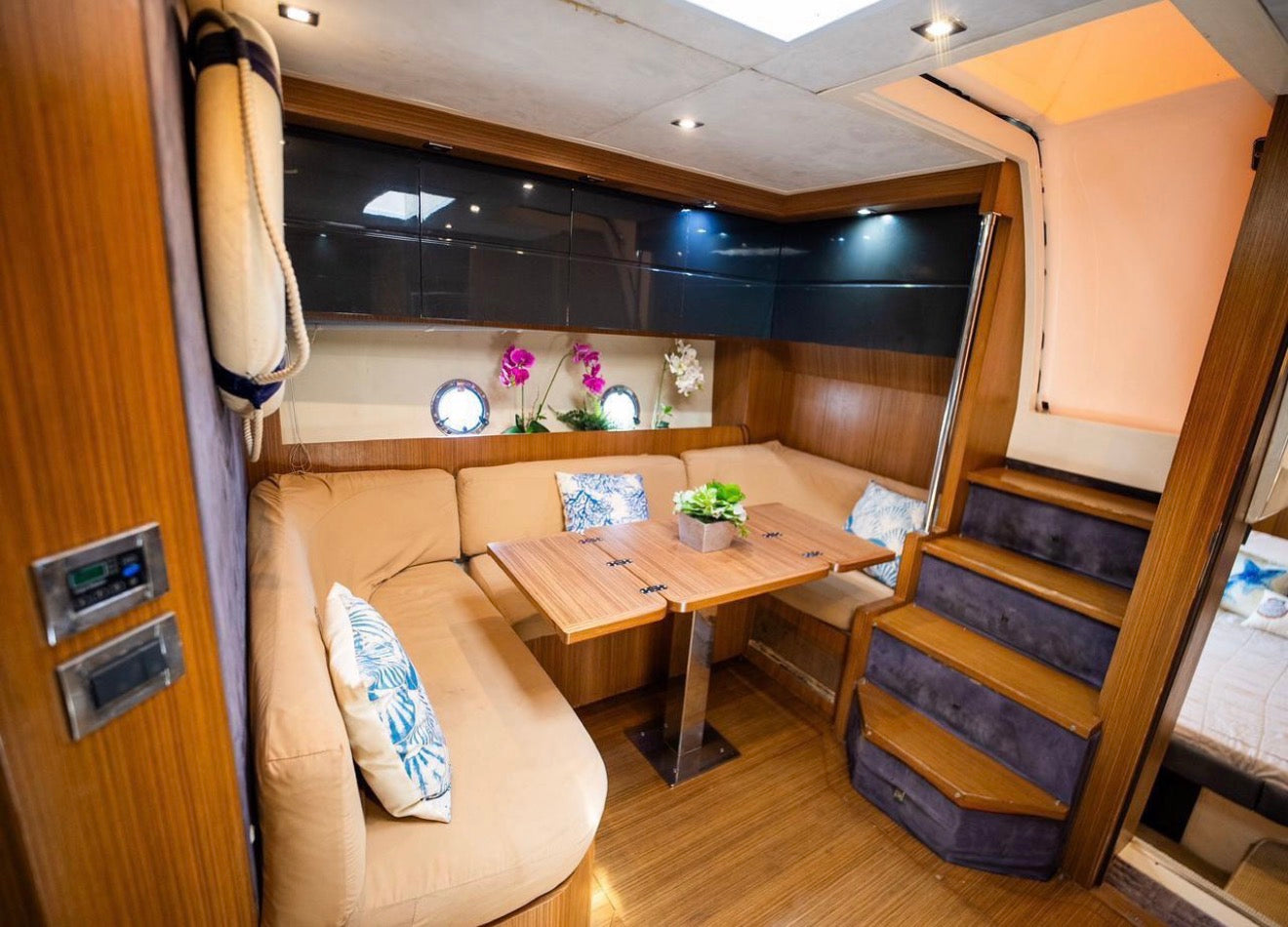 AZIMUT 48 PIES - 15 PAX