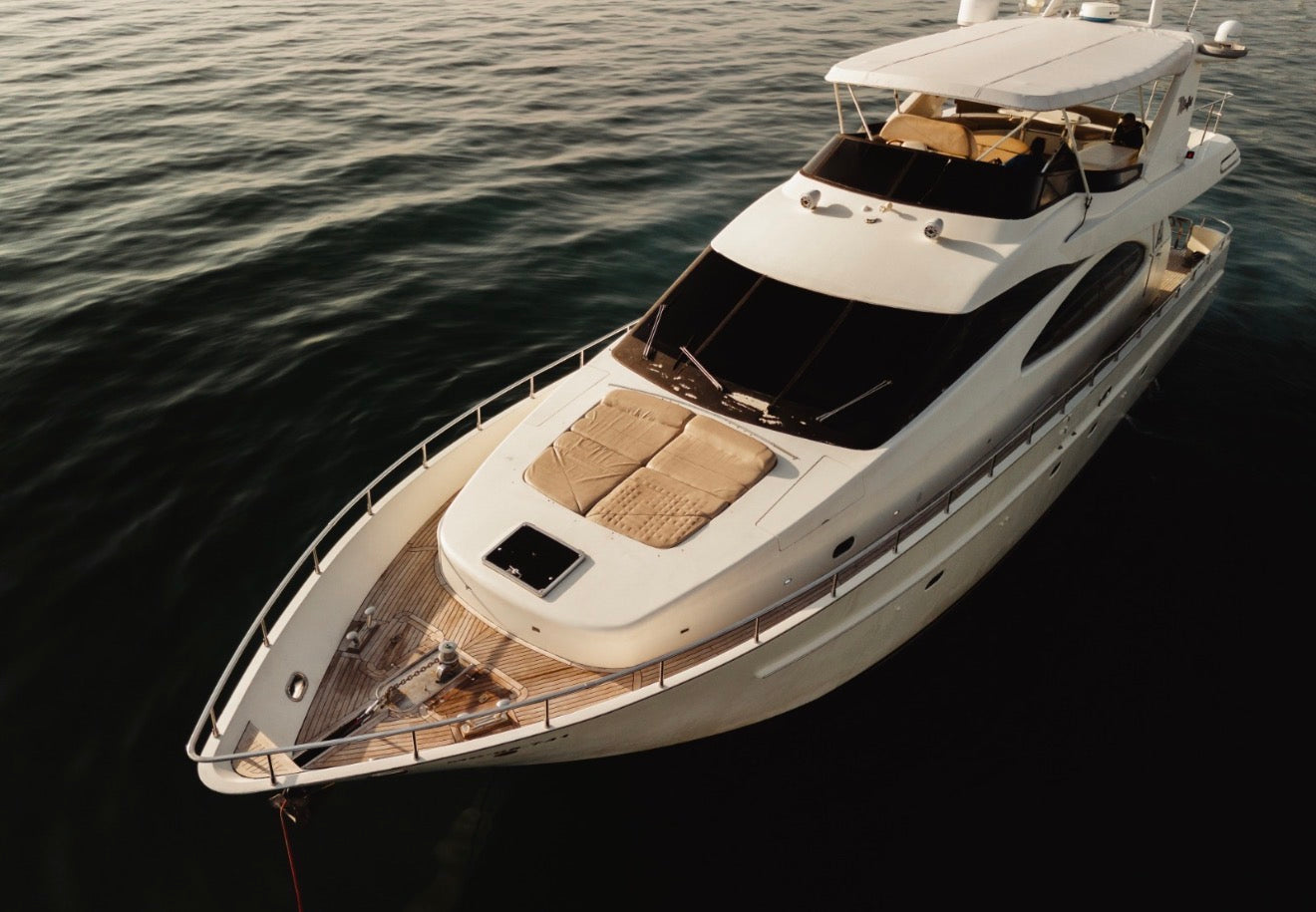 AZIMUT 70FT - 30PAX