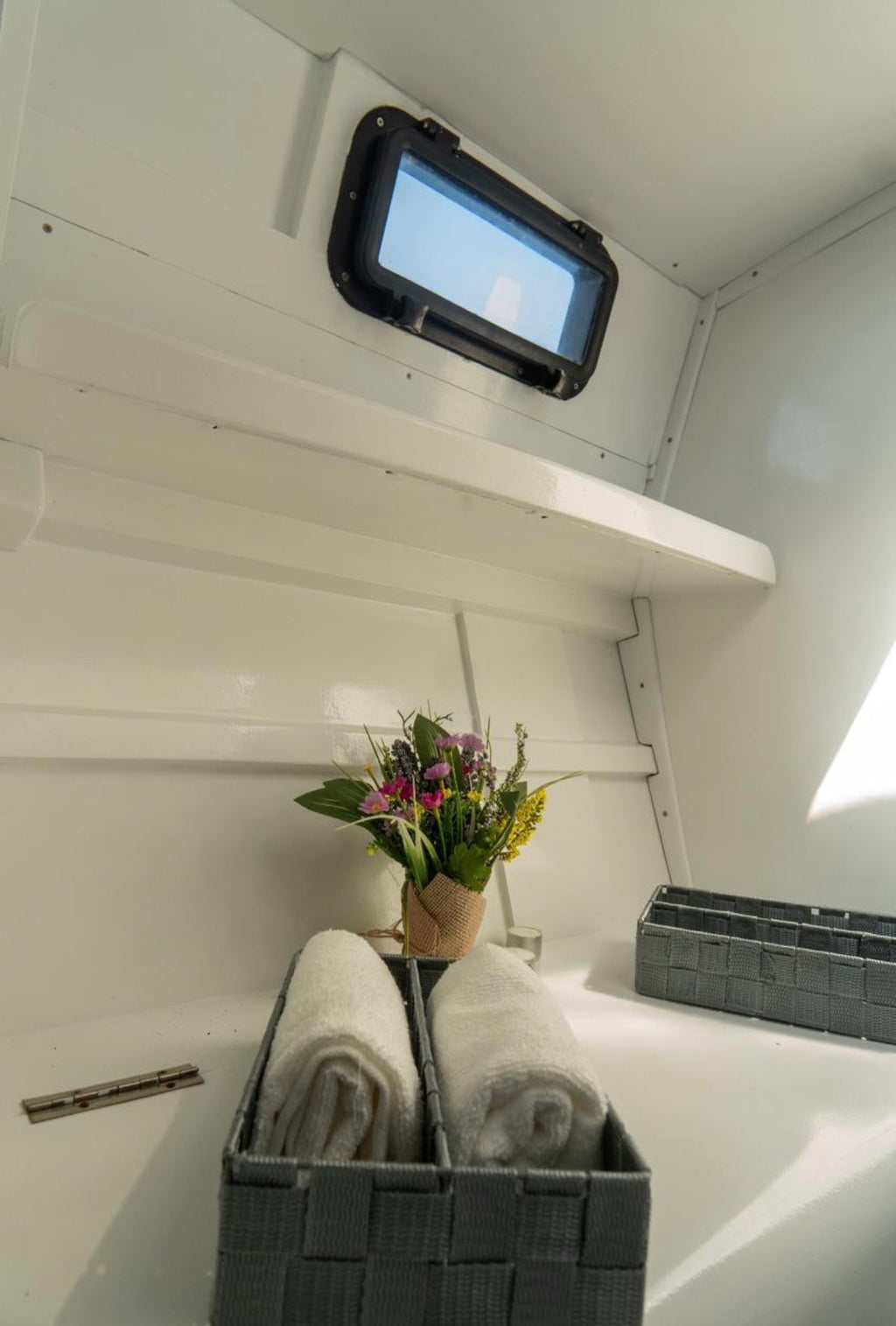 WHARRAN PAHI 44FT - 28PAX