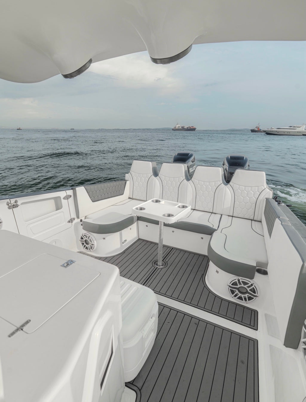 FIRPOL 420 LUXURY - 20PAX