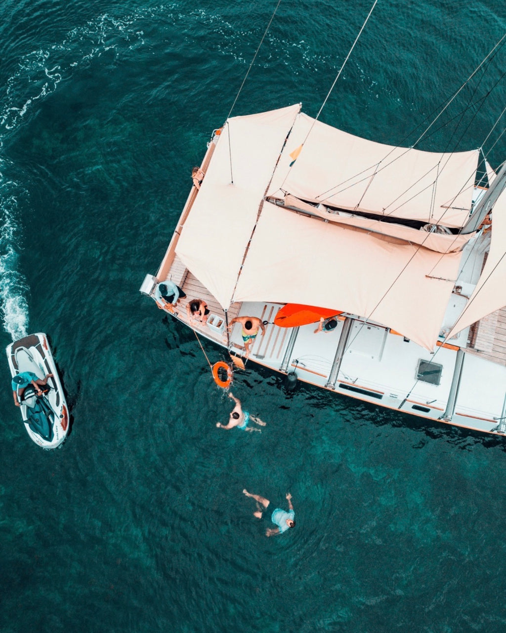 WHARRAN PAHI 44FT - 28PAX