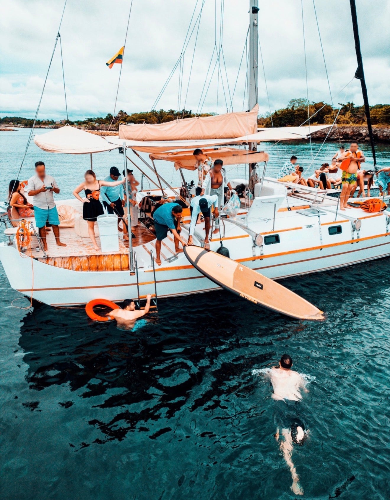 WHARRAN PAHI 44FT - 28PAX