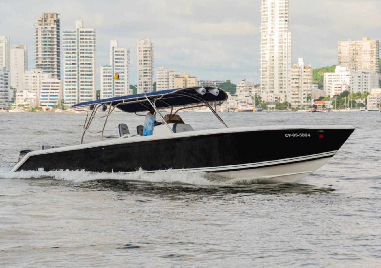 SINGLAR 40FT - 35PAX