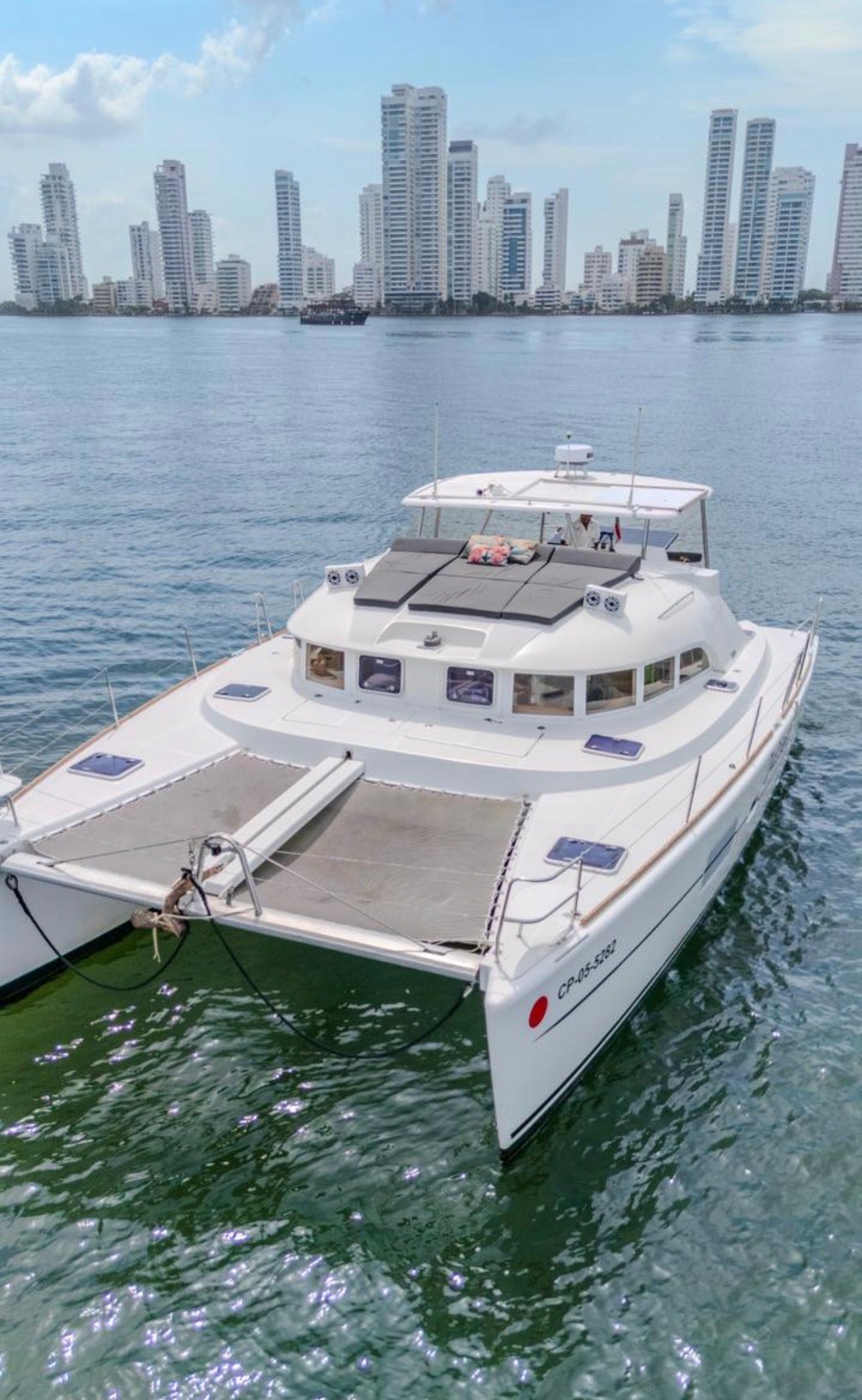 LAGOON 38 FT - 15 PAX