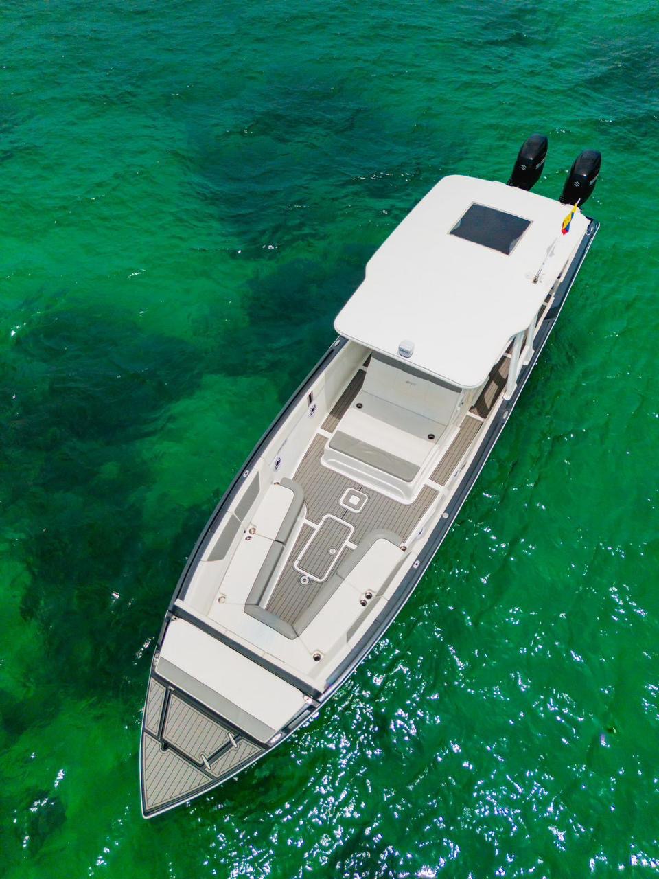 Bote Deportivo Capacidad 20pax