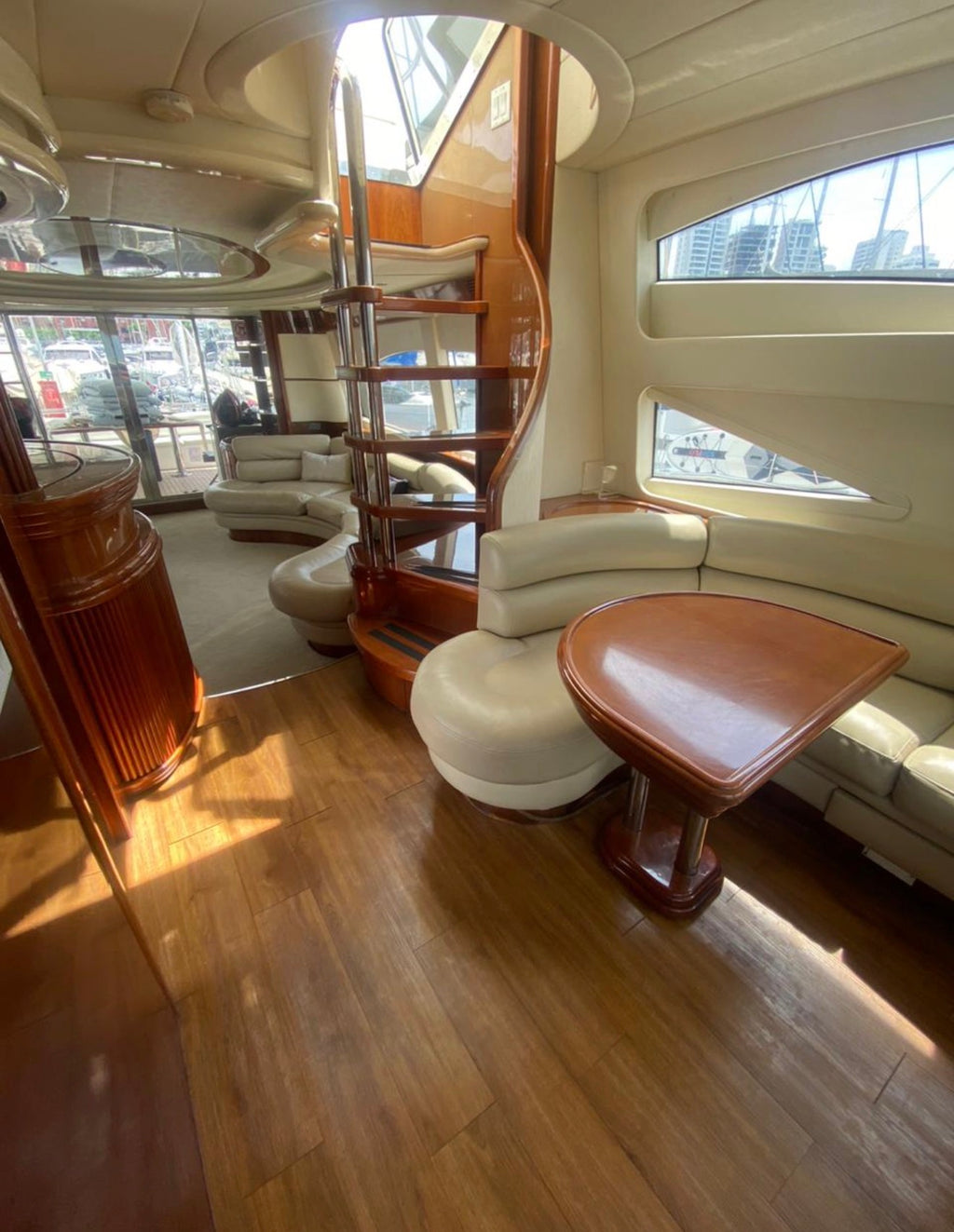 AZIMUT 70FT - 30 PAX