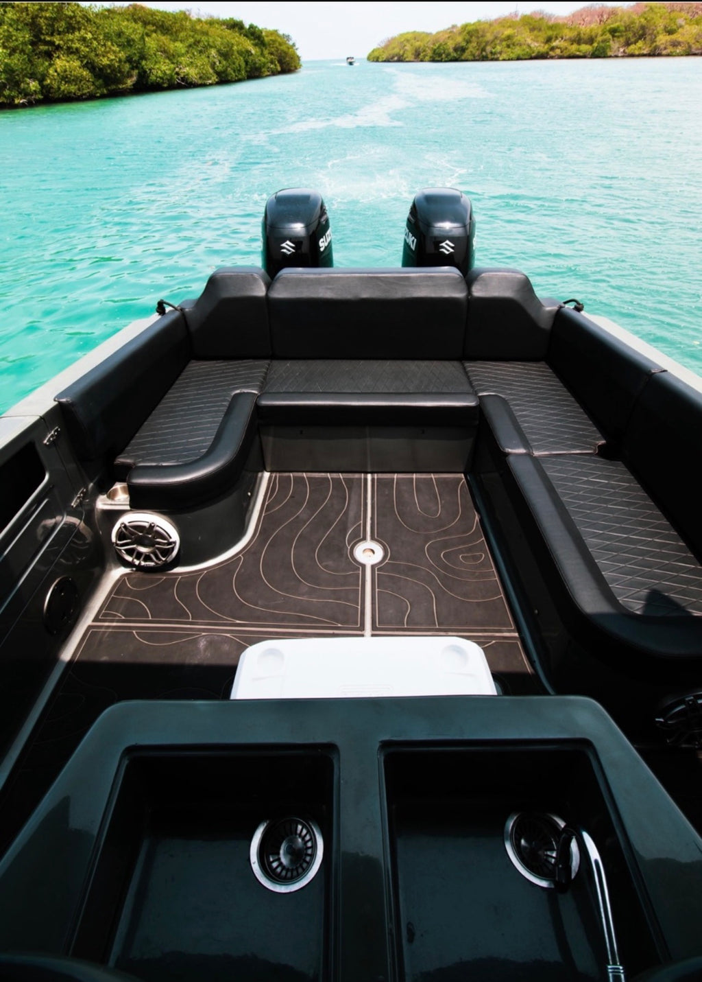 Bote Deportivo 18 pax