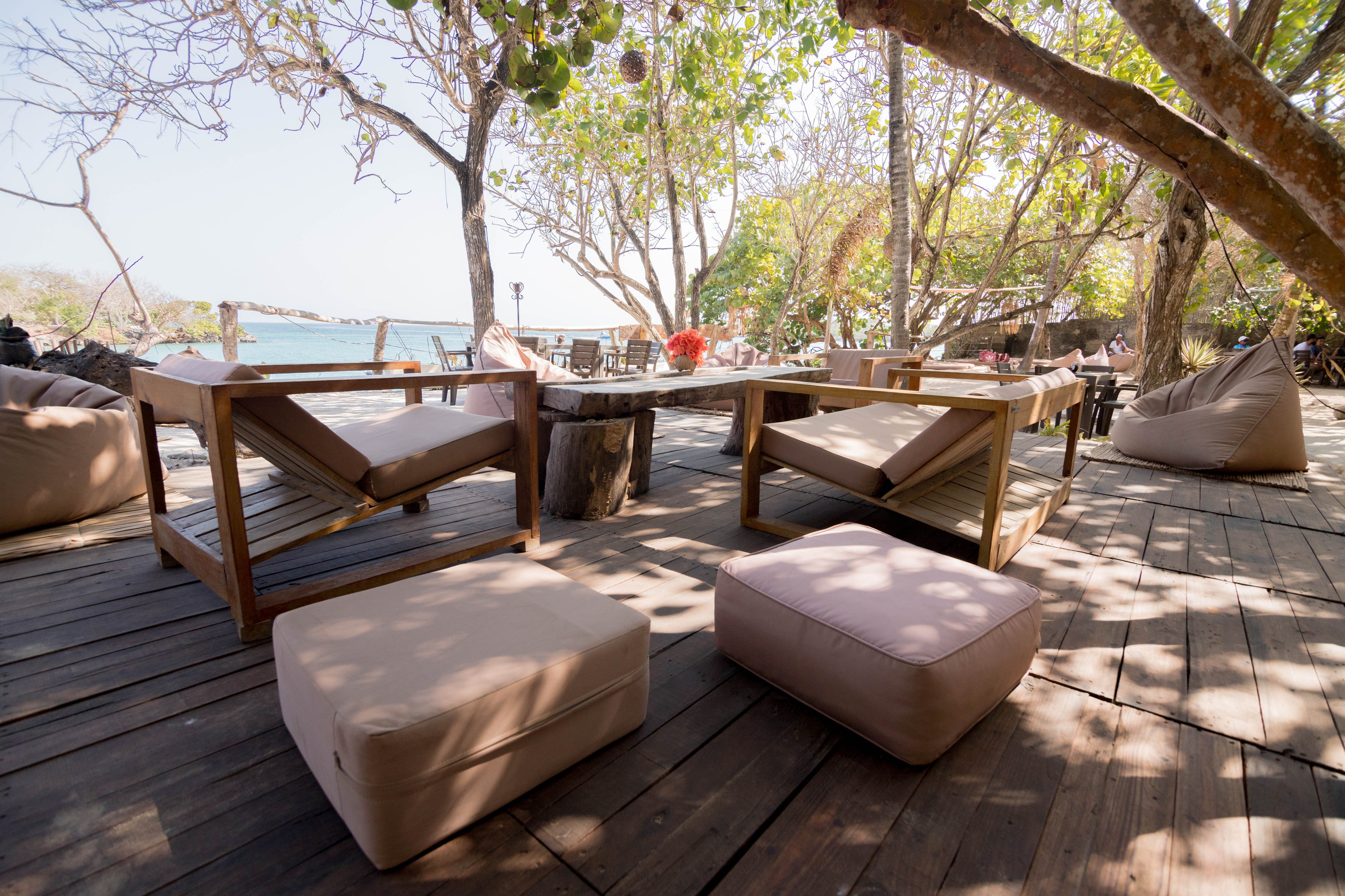 Paue Beach Club