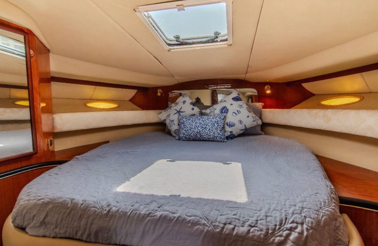 SEA RAY 42FT - 15PAX