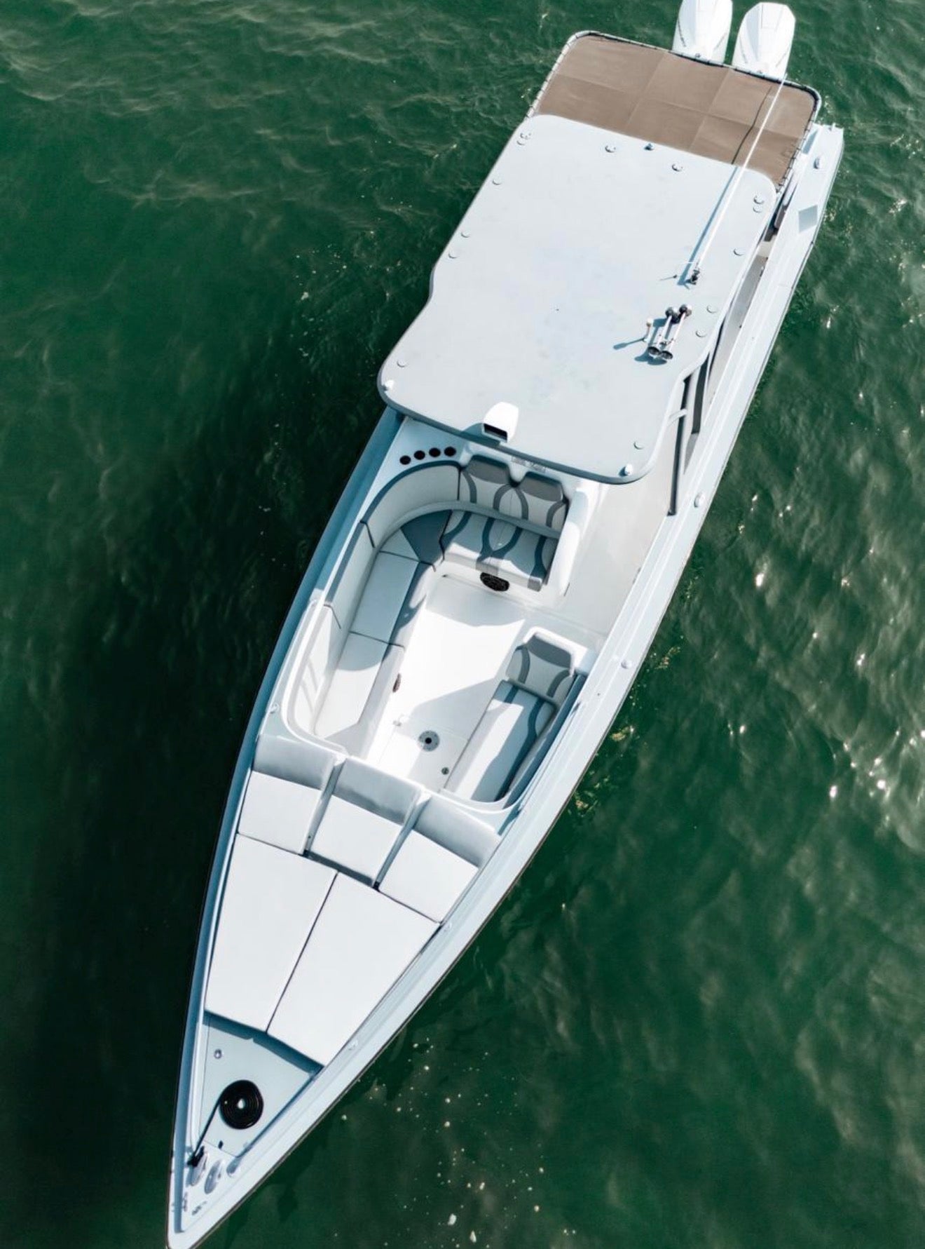TODOMAR 38FT - 16PAX